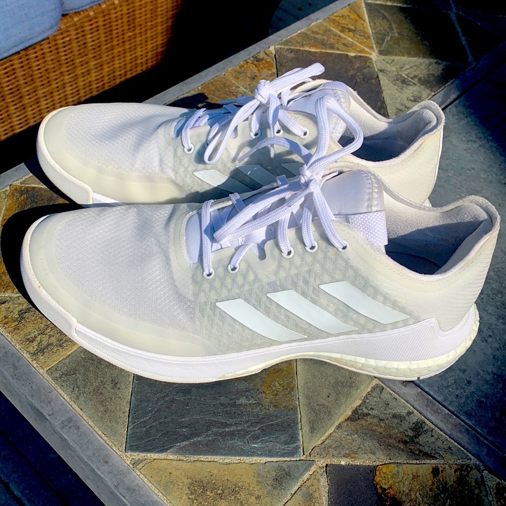 EUC Adidas Crazy Flight Womens volleyball shoes size 9